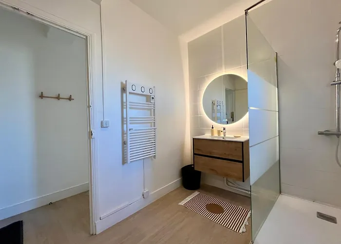 Chez Marie Βαλένς